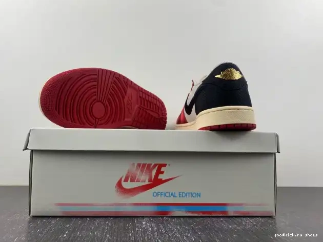 Rep Room Air Low Jordan OG Trophy Away FN0432-100 1 x 0615